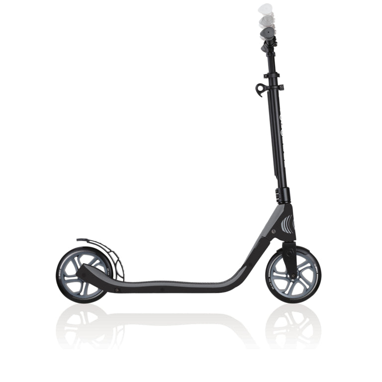 קורקינט גלובר GLOBBER ONE NL 205 לילדים בצבע שחור