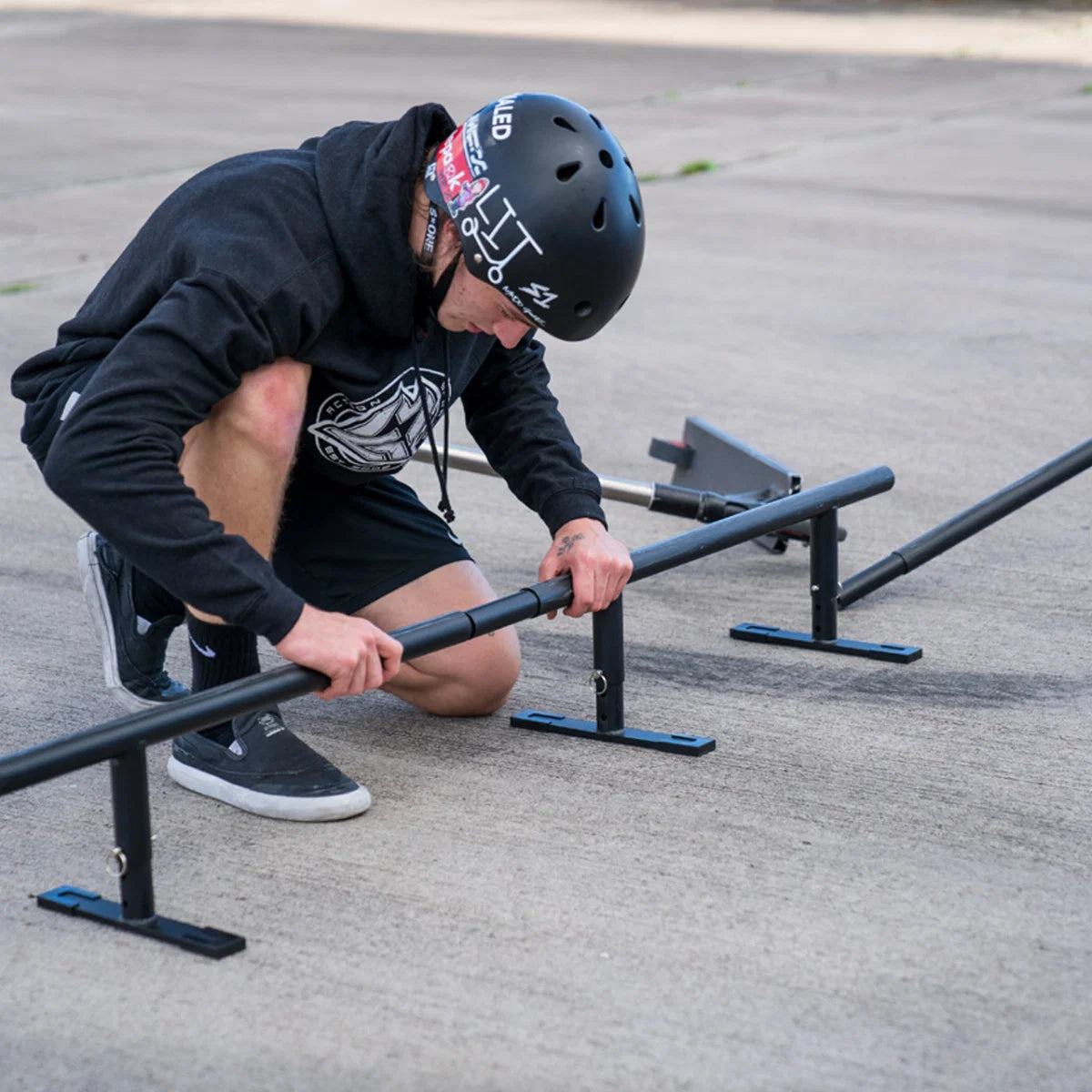 רייל לפעלולים Madd Gear Fifty5 | אורך 140 ס"מ | גובה מתכוונן