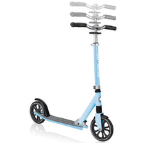 קורקינט גלגלים גדולים מתקפל גלובר GLOBBER NL 205 לילדים נוער ובוגרים בצבע תכלת פסטל