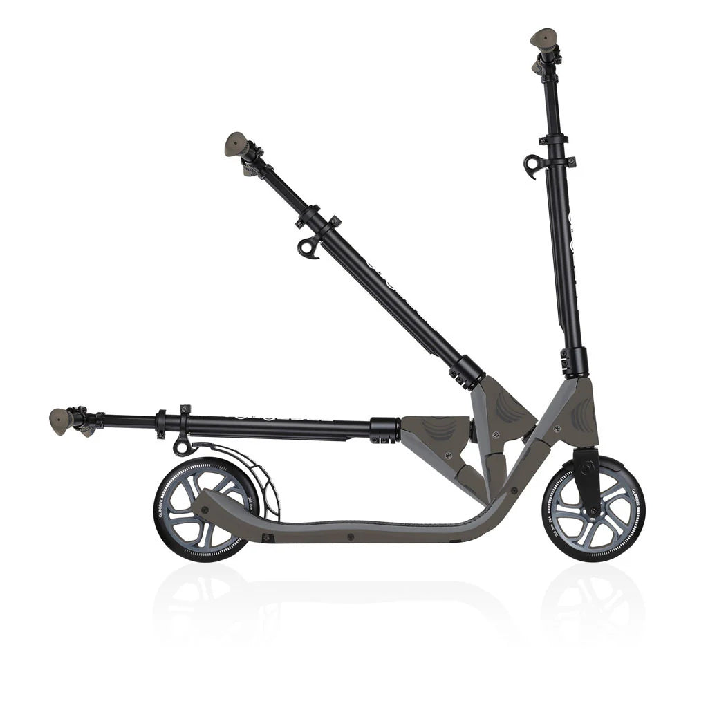 קורקינט גלובר GLOBBER ONE NL 205 לילדים בצבע שחור ואפור