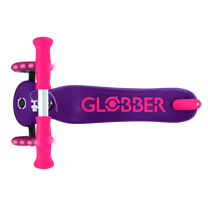 קורקינט 3 גלגלים חכם לילדים ורוד Globber דגם Primo PLUS Lights NEON – סדרת Ecologic מוצר זה זמין לפרה-אורדר. המשלוח יתבצע החל מתאריך 18.6.2026