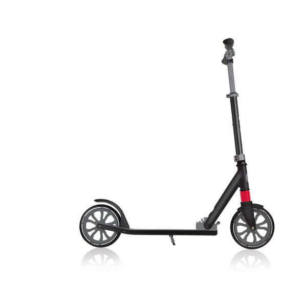 קורקינט גלגלים גדולים גלובר GLOBBER NL 205 לילדים בצבע שחור