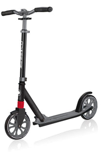 קורקינט גלגלים גדולים גלובר GLOBBER NL 205 לילדים בצבע שחור