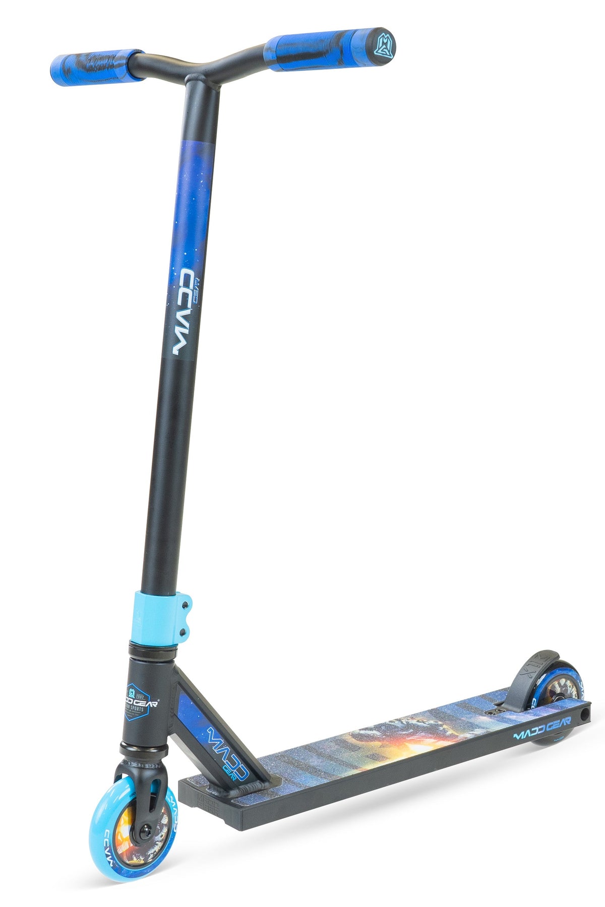 קורקינט פעלולים מקצועי לילדים   MG2 OBSIDAIN HORIZON בצבע כחול תכלת ושחור סקוט קל משקל ועמיד של המותג הגדול בעולם Madd Gear